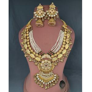 Conjunto de Collar con Colgante y Aretes de Diseño de Alta Calidad con Piedras Chapadas en Oro, Colección para Bodas y Festivales para Mujer - Product Image 1