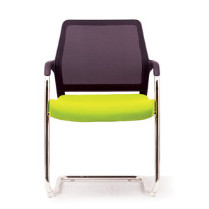 Chaise de bureau Joey haut de gamme en maille avec accoudoirs fixes, idéale pour les salles de conférence - Product Image 1