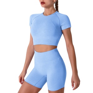 Ropa deportiva personalizada de alta calidad con bonitos bolsillos, conjunto de ropa de entrenamiento, pantalones de yoga, leggings y shorts para mujer. - Product Image 1