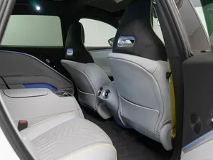 2024 11 50-70kWh Techo Metálico Automático Asientos de Cuero Batería de Litio Características Premium Autonomía de 601-700km Motor de 200-250kW - Product Image 6