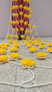 Radhika Merchant Inspired Bridal Floral Dupatta Avec Perles, Haldi/Mehndi Special Veil Dupatta, Pré Wedding Dupatta For Bridal - Product Image 6