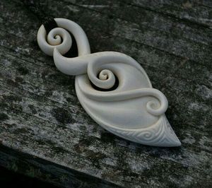 จี้สร้อยคอรูปปลาโลมา FX062เครื่องประดับโชคเกอร์ผู้ชายเครื่องประดับสีผู้หญิงสไตล์ชนเผ่าเลียนแบบสร้อยคอกระดูกจามรี - Product Image 4