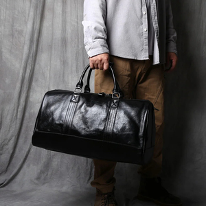 Sac de voyage en cuir véritable noir avec fermeture à glissière pour les voyages - Product Image 3