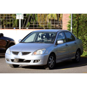 Vehículos Mit-subishi usados de bajo kilometraje, motor suave, cuerpo limpio y excelente economía de combustible - Product Image 3