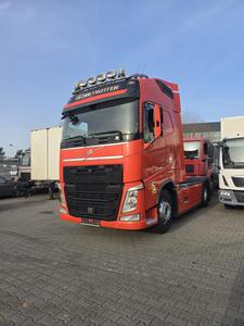 Camion lourd Volvo FH 500 6x4 Euro 5 Diesel Automatique 451-500 CV Capacité 31-40T Direction à gauche Caméra arrière 360° - Product Image 2