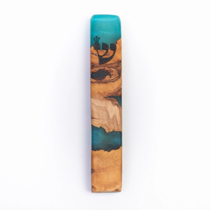 Estuche de Mezuzá Hecho a Mano de Madera y Resina Epoxi, Decoración Judía para el Hogar de Israel, Regalo Religioso para Bodas - Product Image 5