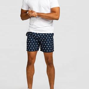 Short de bain d'été en polyester 100% pour homme Séchage rapide et impression Logo de broderie personnalisable Motif uni écologique 2025 - Product Image 5