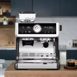 グラインダー電気自動コーヒー醸造機を備えたドイツの家庭用エスプレッソマシン