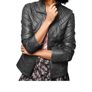 Chaqueta de Mujer Personalizada 2025, Transpirable, de Manga Larga, de Cuero Sintético con Relleno de Algodón y Decoración de Agujeros para Damas - Product Image 4