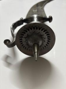 Hoja de acero de Damasco personalizada hecha a mano, espada árabe con mango de cuerno de borde afilado y juegos de cuchillos de vaina de cuero de Knives Maker - Product Image 6