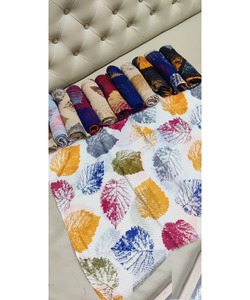 104. Arabie Saoudite Abaya pour femmes en broderies ouvertes en satin perlé style boutique classique et élégant - Product Image 5