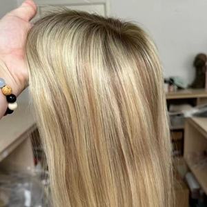 Tendencia 2026: Topper Mono de 5x6.5" con Raíz Ceniza Oscura y Balayage Rubio Pálido - 18 Pulgadas, 130% de Densidad, Cobertura Dimensional en la Corona - Product Image 3