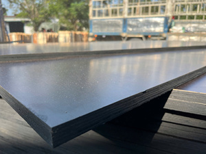 Contrachapado Recubierto de Película Negra, Encofrado para Construcción Marina, Tablero Fenólico - Product Image 4