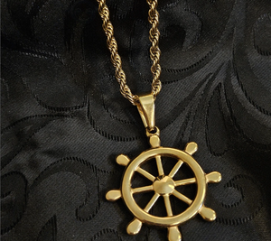 Collier pendentif roue de bateau breloque nautique bijoux d'inspiration marine élégant déclaration pièce qualité meilleure roue à la main - Product Image 1