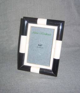 Marcos de fotos de cuerno hechos a mano con nuevo diseño, los más vendidos, decoración para el hogar con incrustaciones de hueso, a precio de fábrica desde India. - Product Image 6