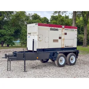 Groupe électrogène diesel industriel 80 kW avec sélecteur de tension, remorquable, pour usage commercial de secours - Product Image 1
