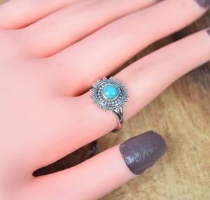 Turquoise pierre naturelle bague solide bijoux bague de promesse 925 en argent Sterling fait à la main cadeau de mariage Fine bague en argent bijoux - Product Image 3