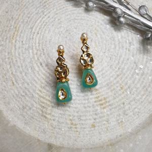 Small <b>Fine</b> <b>Stud</b> <b>Earrings</b> in Sea Green Kundan Stone - Product Image 3