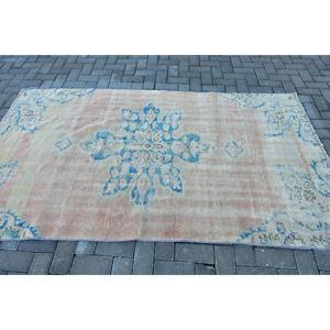 Alfombra Turca Vintage de 4.4x7.5 pies (135x230 cm), Alfombra Azul con Diseño de Patchwork - Product Image 3