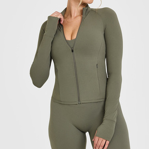Veste pour femmes avec logo personnalisé, coupe ajustée, haut de sport, manches longues, fermeture éclair intégrale, vêtements de yoga actifs, vêtements de sport - Product Image 1