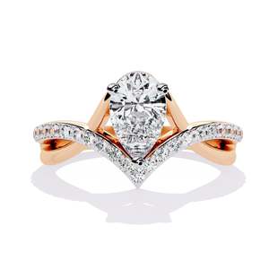 แหวนเพชรทรงลูกแพร์แบบปลูกในห้องปฏิบัติการ ดีไซน์วงแหวนรูปตัววี โดย ATYANTA JEWELS - Product Image 3