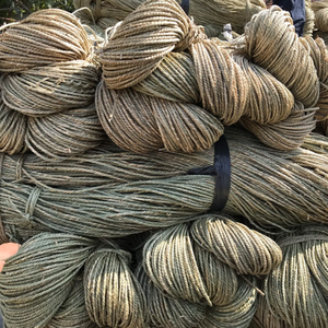 Fibra Cruda de Pasto Marino Hecha a Mano, Excelente Durabilidad |   Utilizado en Alfombras, Bolsos y Pantallas de Lámparas |   OEM - Product Image 6