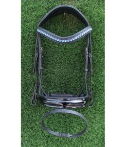 บังเหียนม้าหนังวัวแท้สีดำ/หนังวัวกระทิง พร้อมสายคาดศีรษะและสายบังเหียนประดับคริสตัลสีน้ำเงิน ผู้ผลิตขายดี - Product Image 1