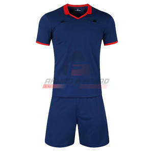 Ensemble d'uniformes de football respirants avec logo personnalisé professionnel vêtements de sport d'été pour la vente en ligne - Product Image 1