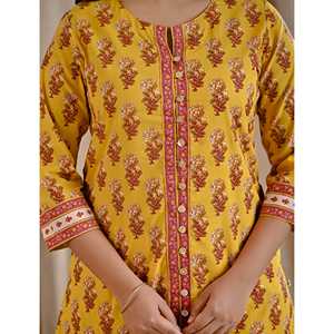 Kurti Amarillo con Estampado Floral, Vestido Tradicional Indio de Algodón y Rayón, Estampado a Mano con Butti Block, para Uso Diario y Fiestas - Product Image 2