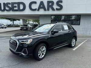 2022 Q3ออดี้ Quat TRO Premium PLUS S line 45 TFSI AWD พร้อมส่ง