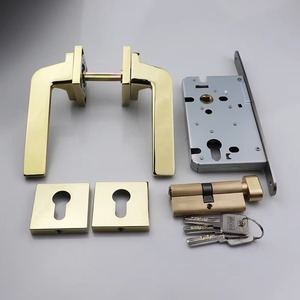 Elegante manija de puerta plateada hecha a mano para decoración del hogar de alta gama, ajuste perfecto para la entrada de la habitación de la puerta principal o interiores de hoteles de la India - Product Image 2