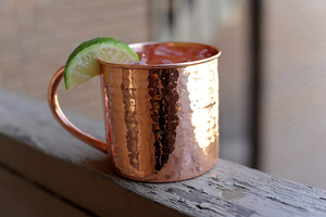 Moscow Mule Tasse enduite de cuivre plaqué cuivre gravé bière boire tasses en acier inoxydable par Tradebit - Product Image 6