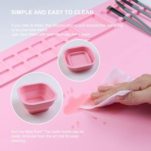 Tapis de dessin classique OEM pour enfants <span class=keywords><strong>avec</strong></span> gobelet de lavage pour pinceaux, en silicone écologique sans BPA, pour peinture sans désordre à l'école et à la maison - Product Image 3