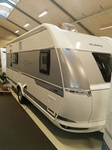 Remolque de Viaje Grande para Autocaravanas con Sistema de Energía Solar, Caravana de Camping 4x4 de Lujo Importada de Austria para 4 Personas - Product Image 4