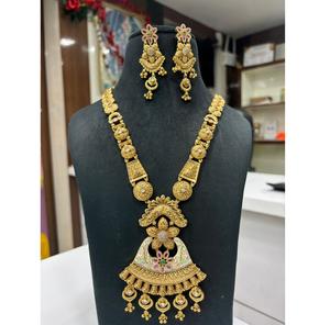 ชุดสร้อยคอพร้อมต่างหูทองเหลืองชุบทองคุณภาพสูง ดีไซน์คลาสสิก ประดับด้วยหิน สวยหรู เหมาะสำหรับงานแต่งงานและงานปาร์ตี้ สำหรับผู้หญิง - Product Image 1