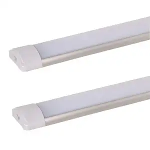 LEDショップ照明器具リンク可能なLEDチューブライトLED天井およびクローゼットライト (プラグ付き) 防水2FT 4FT 5000K 2600 LM 18W 80 95