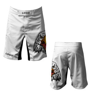 Faites votre propre MMA Shorts Hommes Grappling Shorts pour les combats Fabriqué avec un bon matériel Service OEM MMA Shorts Style personnalisé - Product Image 3