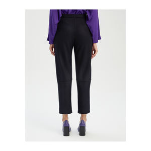 Pantalon/Pantalon pour femme BGN en laine mélangée avec détails au niveau des genoux Modèle W24P153 - Product Image 5