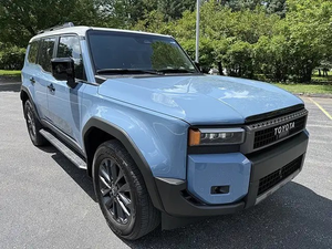 MODELO PERFECTO A ya o t a C a m r y GLE Hybrid 2.4L V4 2024 Modelo Año Color Blanco - Product Image 1