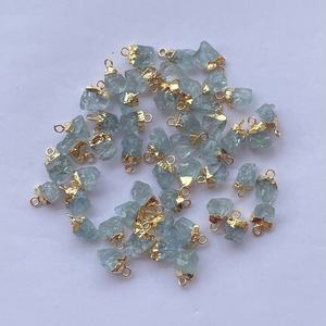 Colgante Conector de Piedra Natural de Aguamarina en Bruto, Plata de Ley 925 Chapada en Oro, Joyería de Fiesta para Mujer - Product Image 4