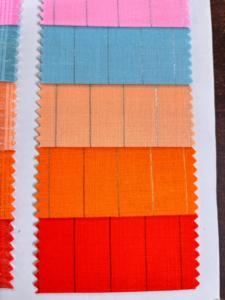 Tissu de chemise en polycoton de haute qualité, matériau durable pour kurta, pour la confection de chemises |   Exportation depuis l'Inde - Product Image 4