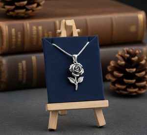 Collar de Cadena de Eslabones de Plata 925 con Baño de Rodio y Colgante de Lagarto de Rudra Gems, con Engaste de Bisel Chapado en Oro de 18K, Estilo Minimalista Unisex para Uso Diario - Product Image 4