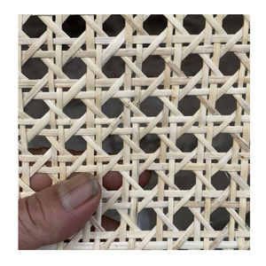 Les designers d'intérieur modernes préfèrent la canne à sangle en rotin du Vietnam - Product Image 2