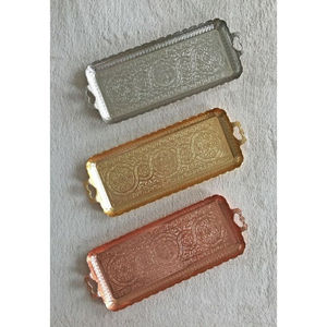 Plateaux de jeûne pour la maison et les ustensiles de cuisine Ensemble de 3 plateaux rectangulaires en métal élégants Décoration de table Plateaux en métal par les fournisseurs indiens - Product Image 1