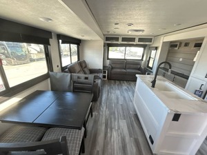 Nuevo Remolque Jayco Jay F-l-i-g-h-t S-l-x 334RTS 2026 Listo para la Venta - Product Image 2