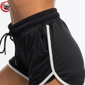 Short de gymnastique en polyester pour femmes personnalisé OEM séchage rapide respirant Fitness 2-en-1 taille élastique ample avec impression personnalisée - Product Image 3