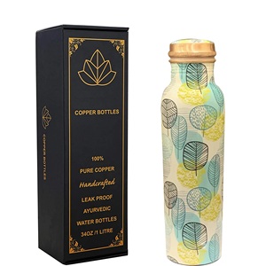 Nouvel arrivage de bouteille d'eau en cuivre imprimé anti-fuite article copperware antibactérien disponible à la vente pour la santé consciente - Product Image 1