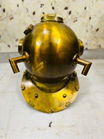 Casque de plongée vintage en laiton antique brun, objet décoratif |   Casque de plongée antique pour les profondeurs marines