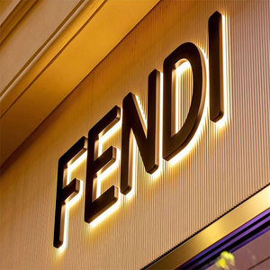 Lettera in acciaio inossidabile segno elettronico personalizzato per esterni lettere di <span class=keywords><strong>alfabeto</strong></span> a led con segno retroilluminato - Product Image 3