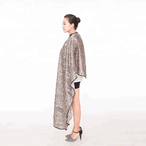 Échantillon gratuit Cape de coupe Coiffure Salon de coiffure imprimé personnalisé - Product Image 5